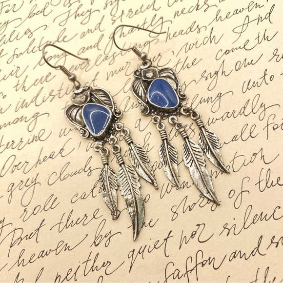 Blue Stone Feather Dangle Western Silver Tone Long Earrings - Picture 5 of 8